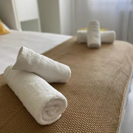 Studio-champagne Lanson-proche Hopitaux-universites-parc Leo Lagrange * ריימס